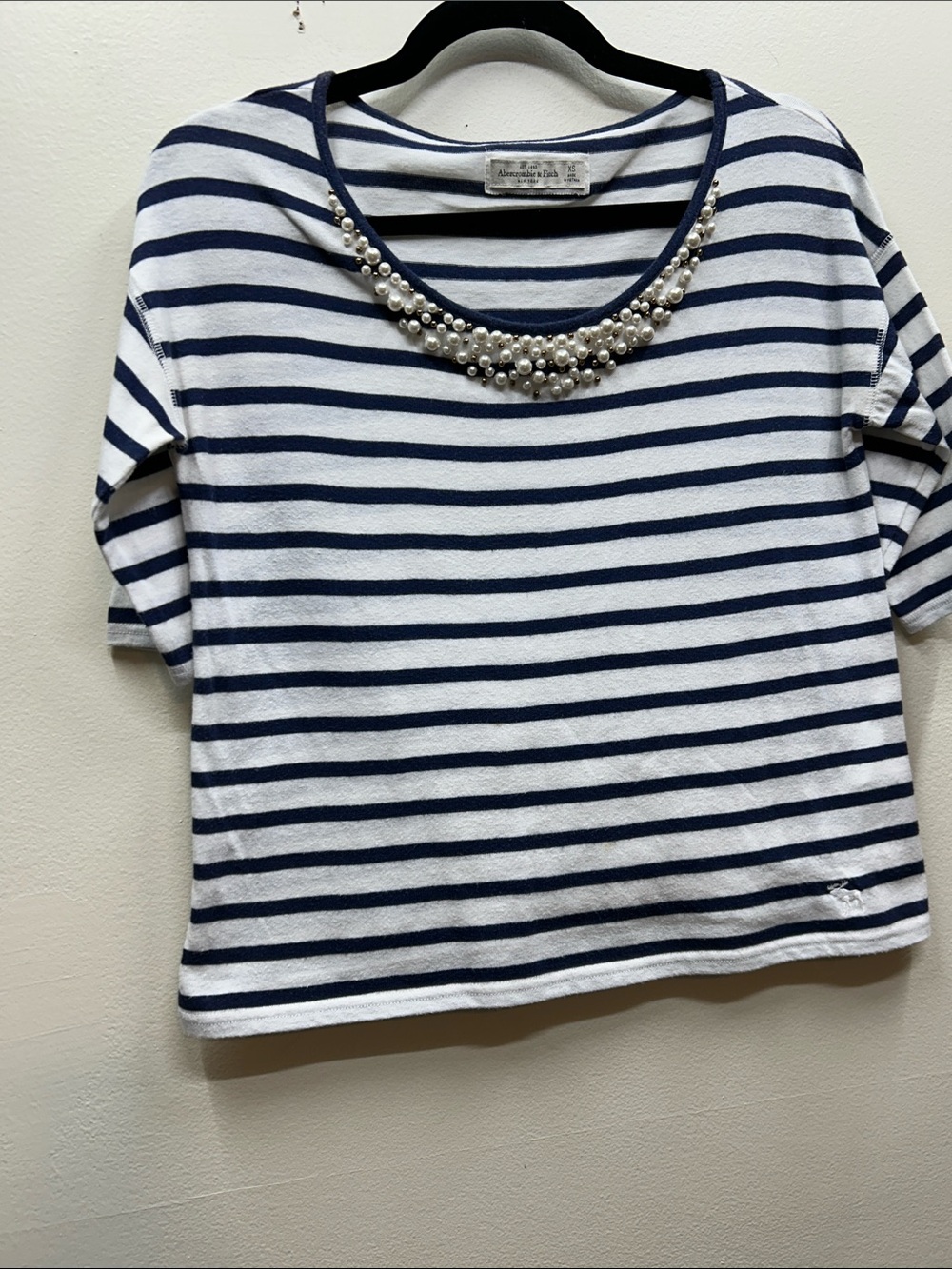 Y2K Abercrombie & Fitch Striped Pearl-Embellished Short Sleeve Tee